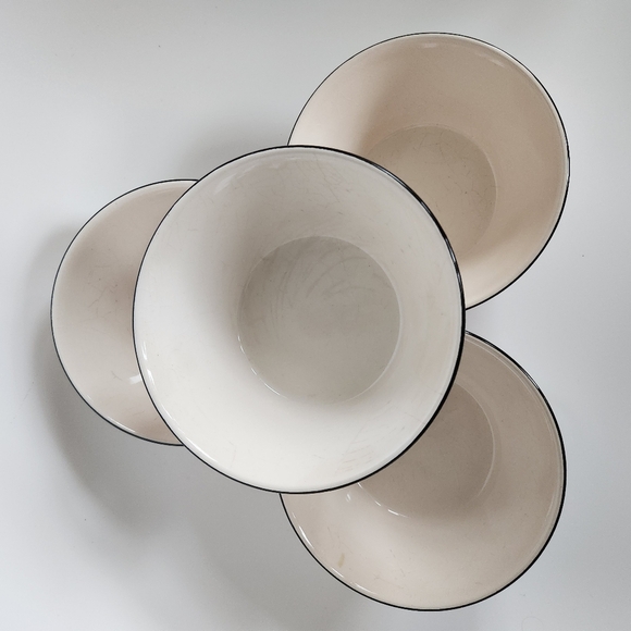 Red and White Popcorn Bowl Set of 4 - Picture 3 of 7